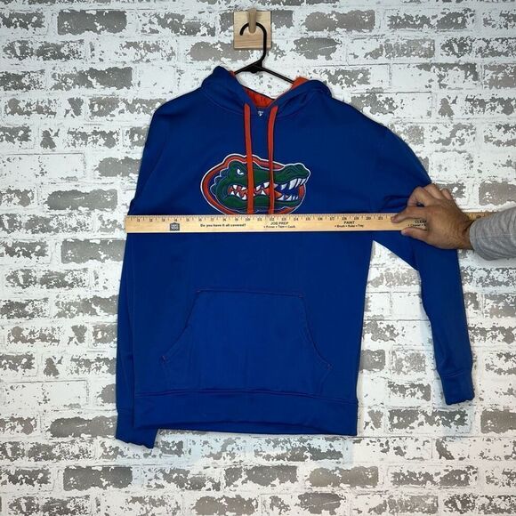 Section one majestic Florida gators hoodie - Picture 4 of 5